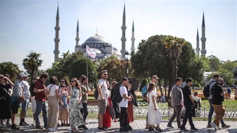 BBC, Türkiye'ye gelen yabancı turist sayısındaki artışa dikkati çekti - Son Dakika Haberleri